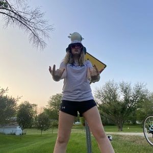 Meet your Posher, Carly